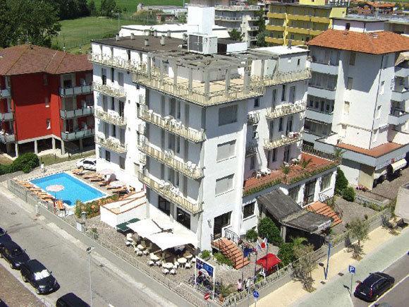 Hotel Rex Lido Di Savio Zewnętrze zdjęcie