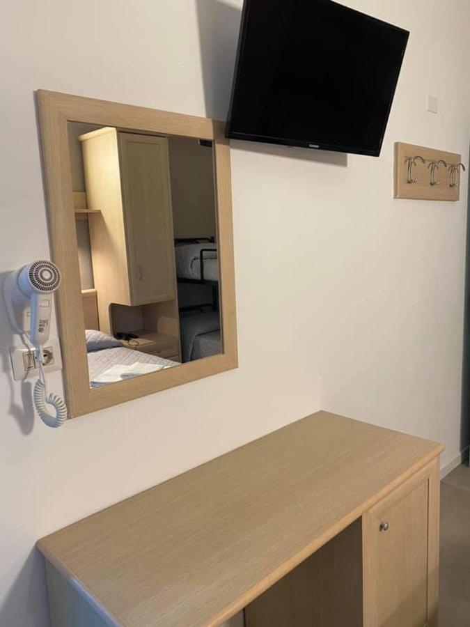 Hotel Rex Lido Di Savio Zewnętrze zdjęcie