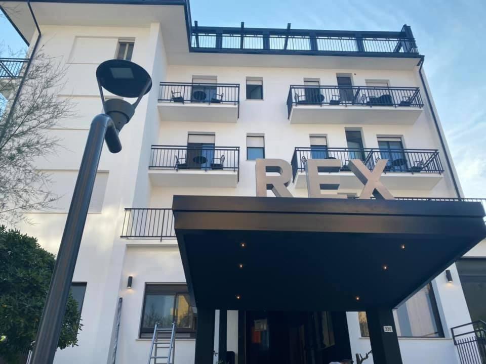 Hotel Rex Lido Di Savio Zewnętrze zdjęcie