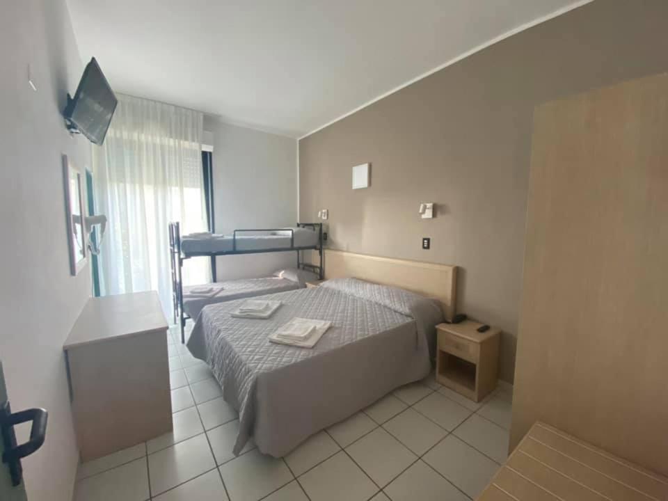 Hotel Rex Lido Di Savio Zewnętrze zdjęcie